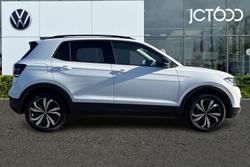 VOLKSWAGEN T-Cross Photo 4