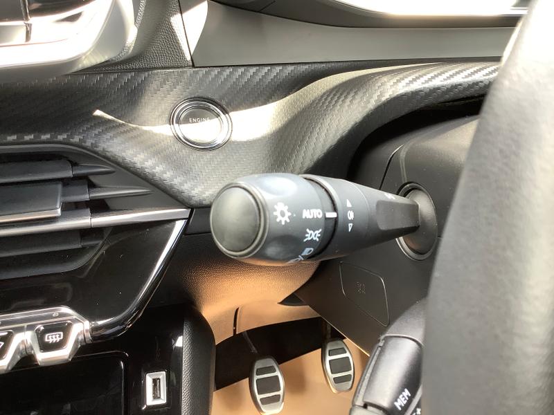 2023 23 PEUGEOT 2008