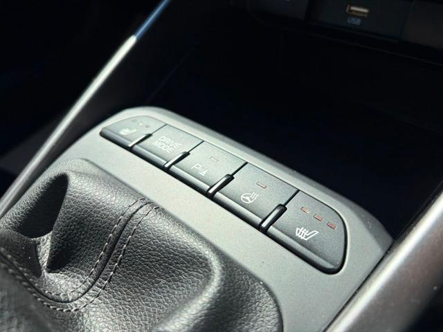 Kia Rio Photo 15ba4534-3b2e-4620-9f23-cc8879b4df3a.jpg