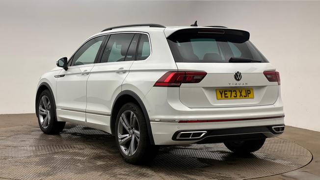 VOLKSWAGEN Tiguan Photo 3
