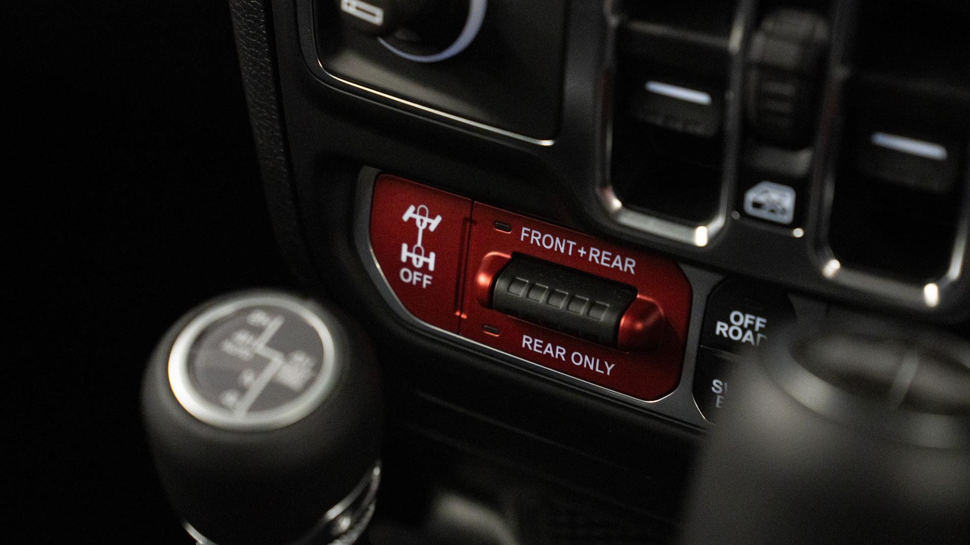 Jeep WRANGLER Photo 15bece07-4455-44c7-a9e5-f14f0d27228c.jpg