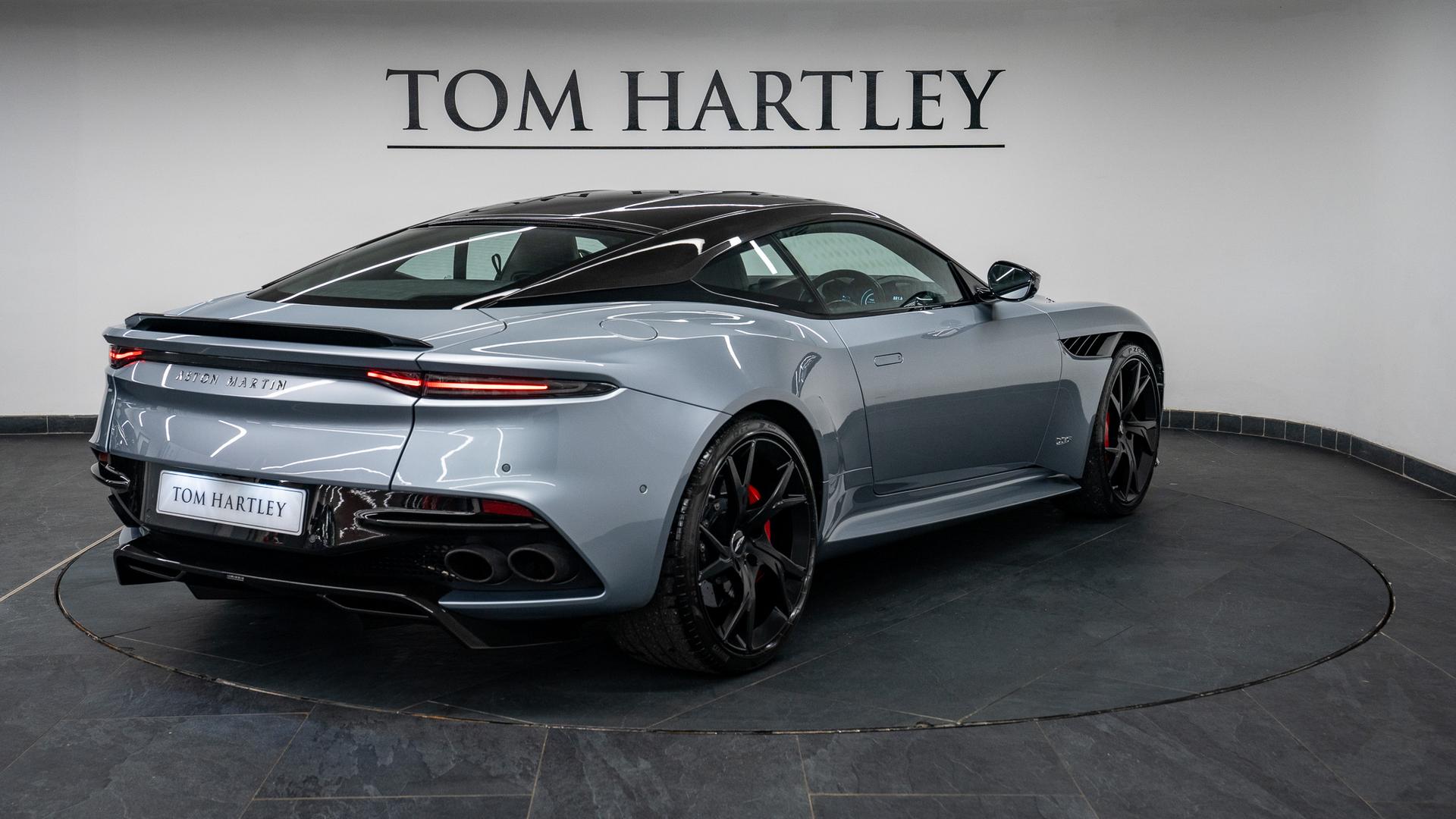 Aston Martin DBS Photo 15c33e68-7ab8-4243-8943-1b83d790c22d.jpg