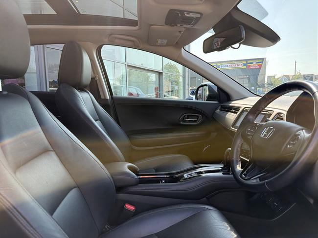 Honda HR-V Photo 15c57f00-c60d-4dac-a14a-f4951ecec783.jpg