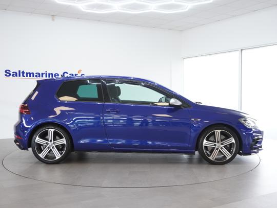 Volkswagen Golf Photo 15e1888d-ed4a-4d7e-a395-861841bc0f8a.jpg