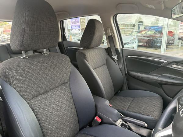 Honda Jazz Photo 25