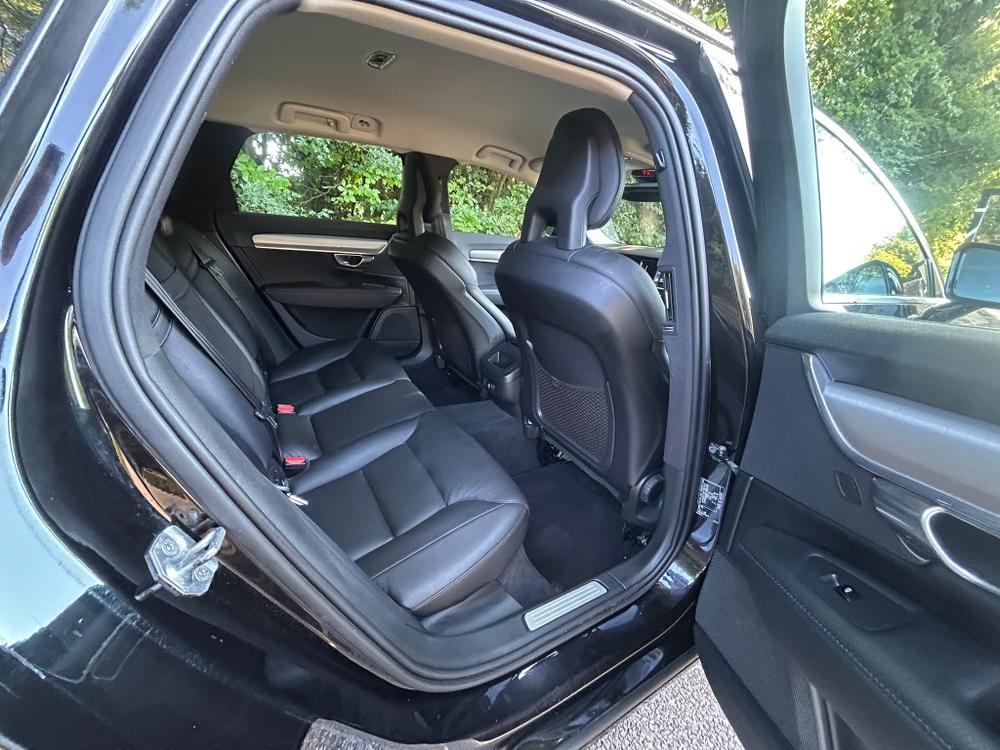 Used Volvo V90 YP18AHU 24