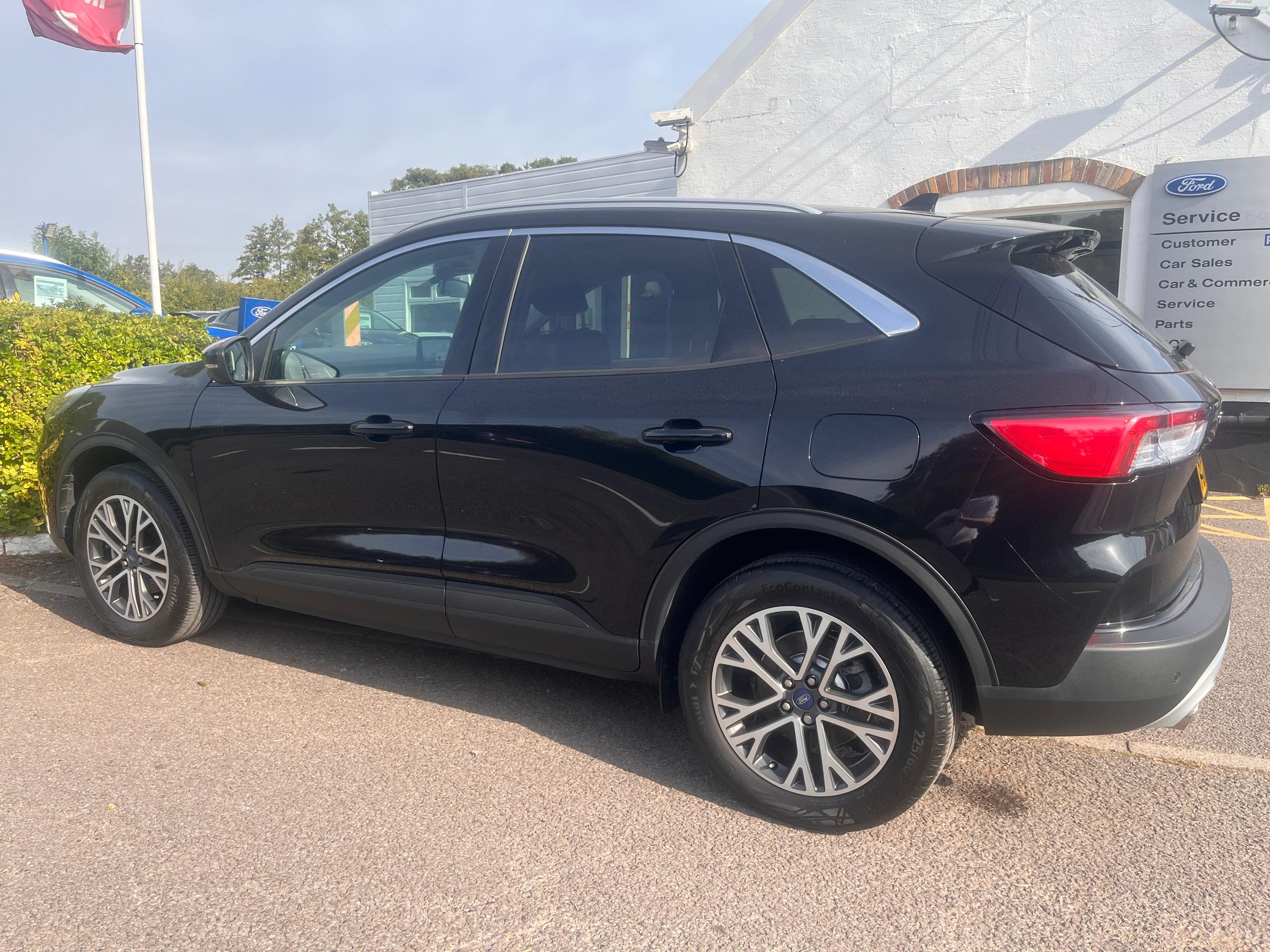 Used Ford KUGA PO23SRU 17