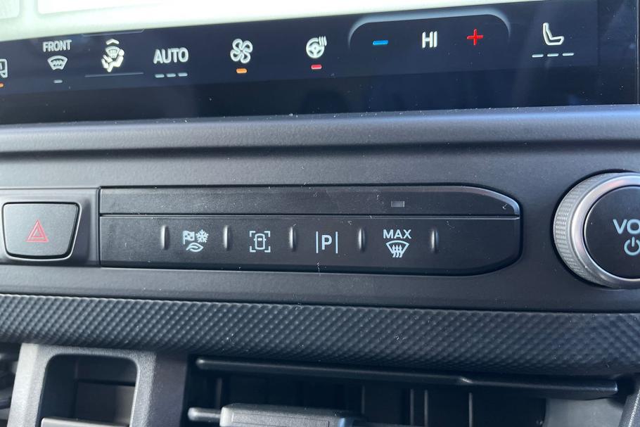 Used Ford TRANSIT CUSTOM L1DCIVMSRT12 24