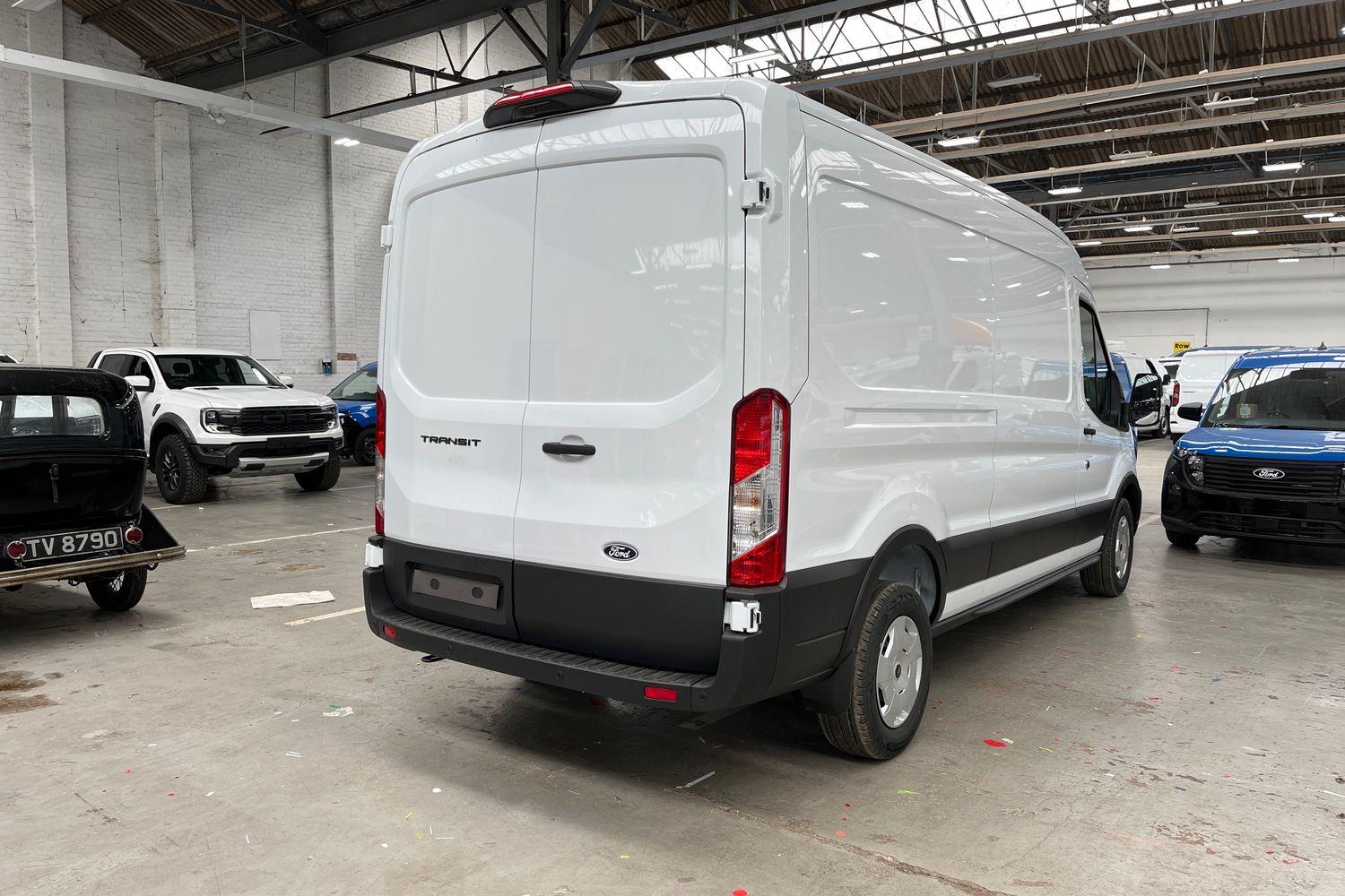 Ford TRANSIT Photo 22
