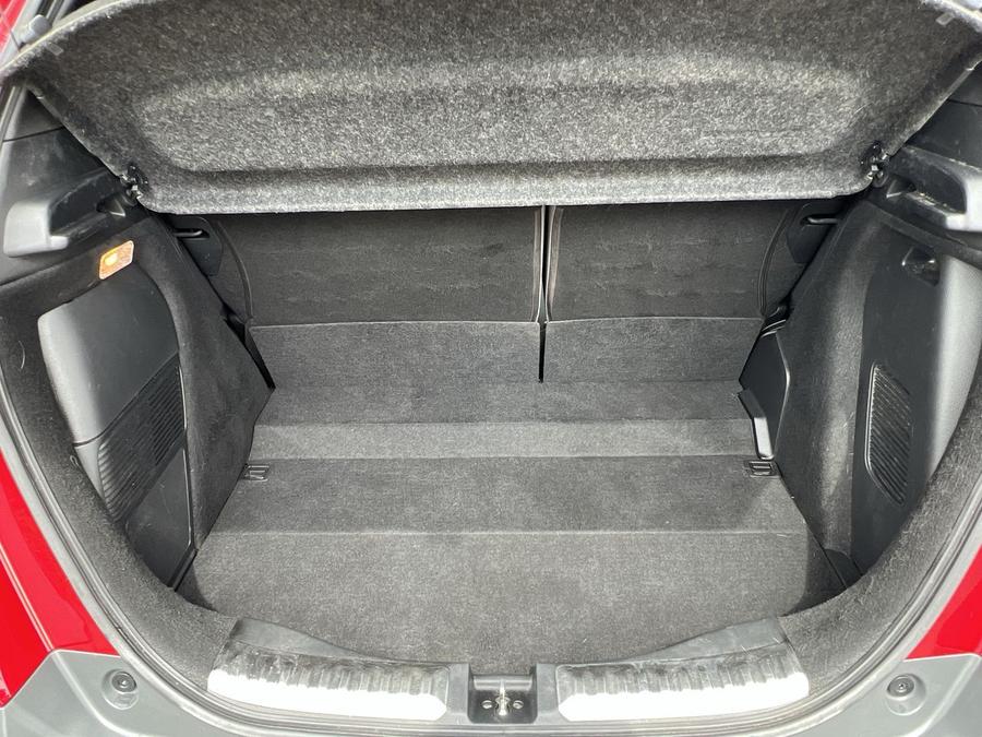 Honda Jazz Photo 1643ba59-8877-4aab-863f-68bc826fe867.jpg