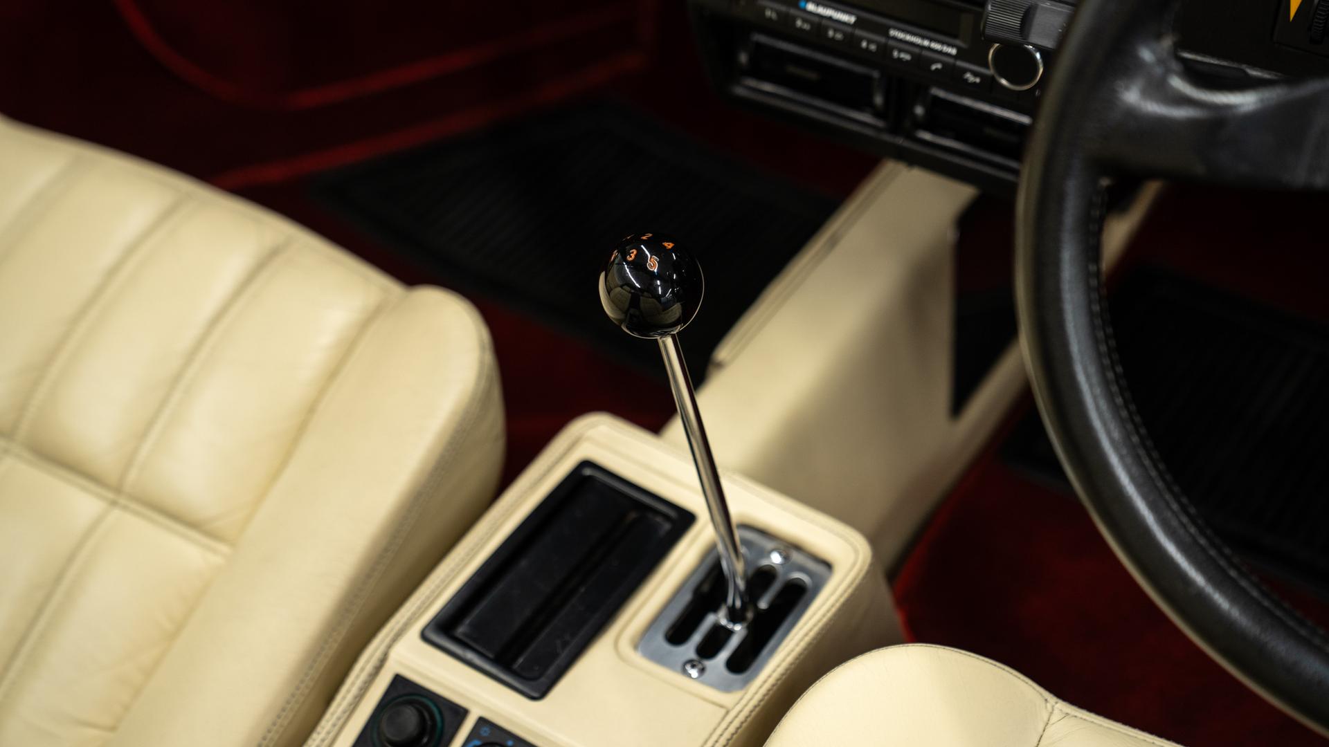 Ferrari 328 Photo 1651bb9a-597f-4883-983e-da51e4ad950b.jpg