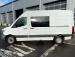 Mercedes-Benz Sprinter Photo 16