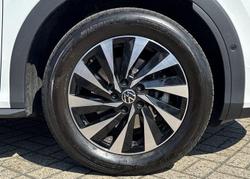 VOLKSWAGEN T-Roc Photo 5