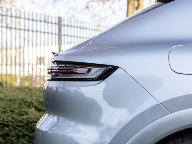 PORSCHE Cayenne Photo 39
