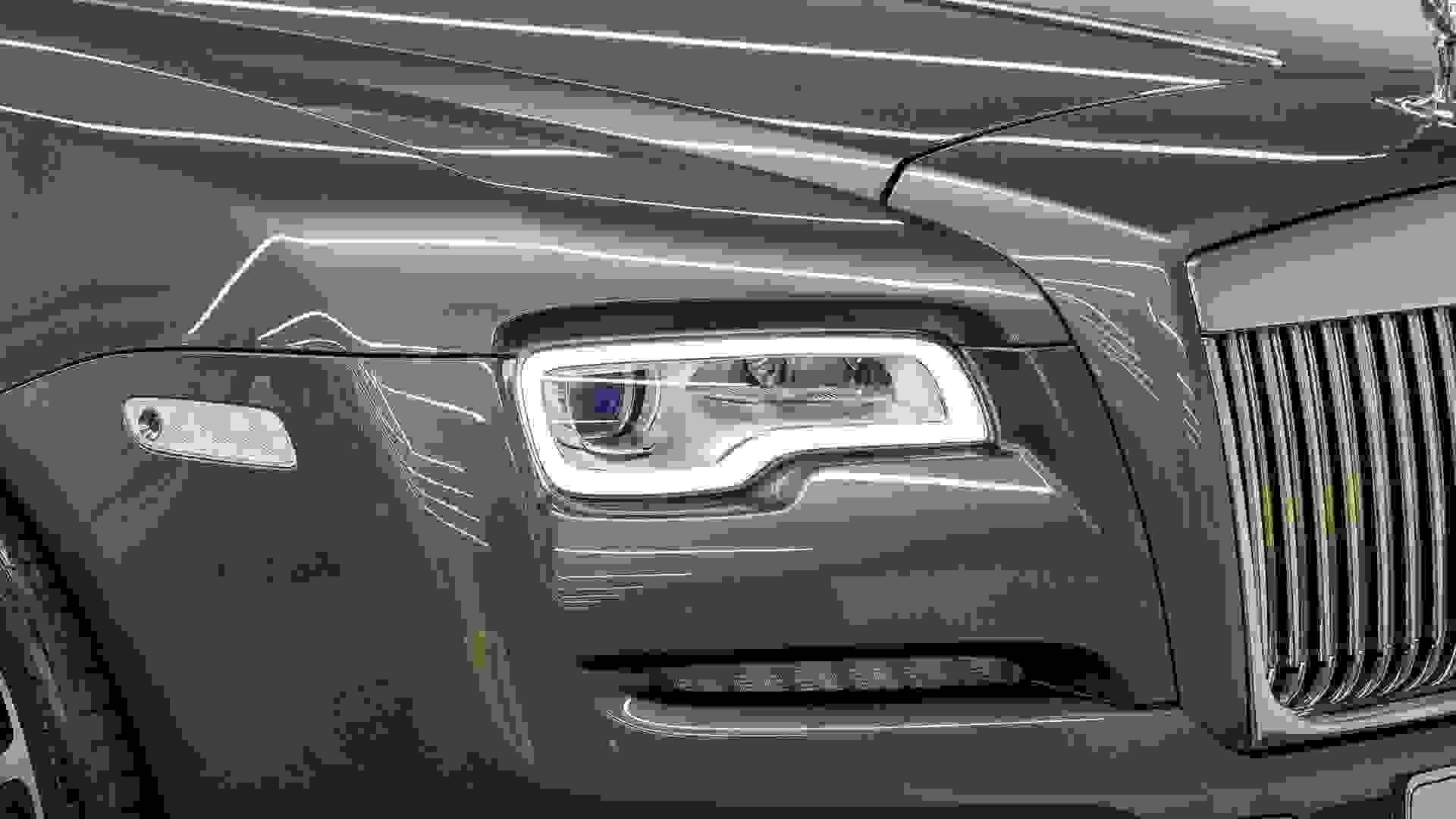 Rolls-Royce Wraith Photo 1662b0bb-4386-4df0-a7b6-3a351bb8065f.jpg
