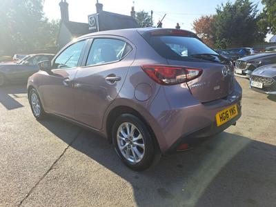 Mazda Mazda2 Photo 4