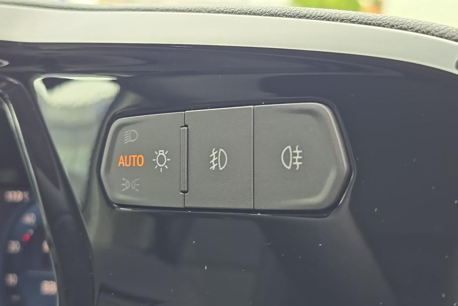 Used Ford TRANSIT CONNECT CONNECTLIM25 16