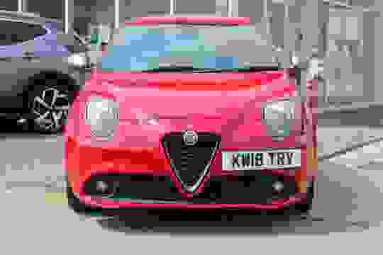 Alfa Romeo MITO Photo 16808f81-80e1-4295-ba01-5455397f620c.jpg
