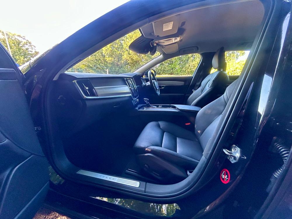 Used Volvo V90 YP18AHU 29