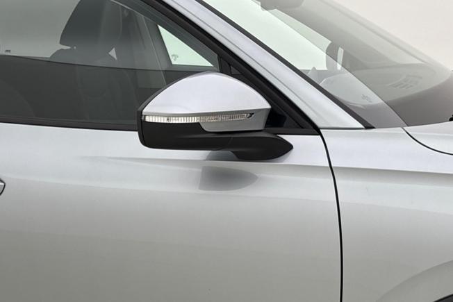 VOLKSWAGEN  Tiguan  Photo 20