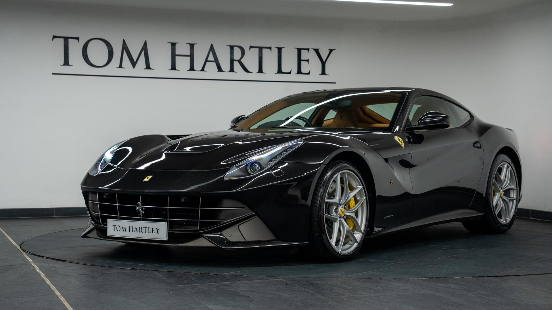 Ferrari F12 Photo 169f8c3a-1052-4a5a-adc5-999bfeb2e093.jpg