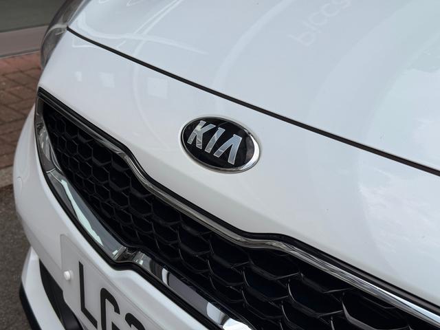 Kia Ceed Photo 16a029d9-125f-44a9-884a-550837267c99.jpg