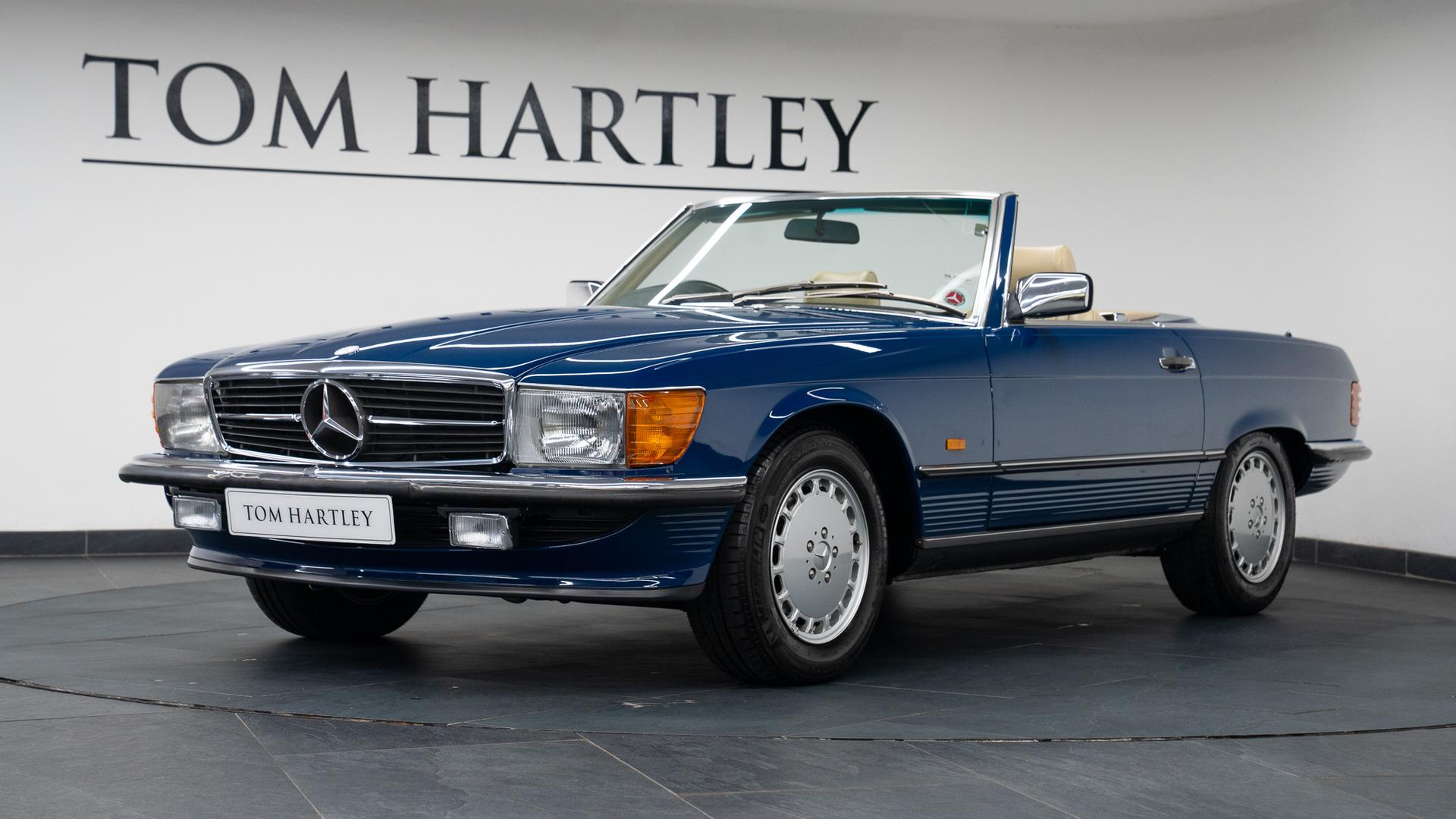 Mercedes-Benz 300 SL Photo 16a61594-43a6-49c9-80a6-4ac45865e80a.jpg