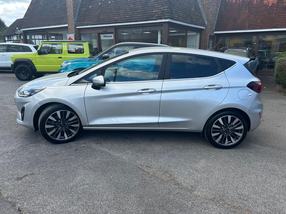Ford Fiesta Photo 16b05f82-ed53-4c86-ac9c-d00e706d9ec3.jpeg