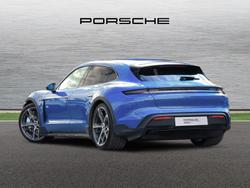 PORSCHE Taycan Photo 2