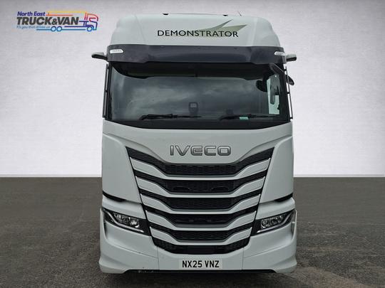 Iveco S-WAY 500hp Photo