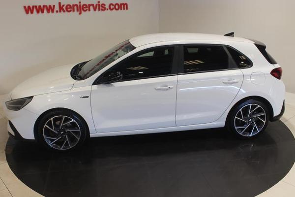 Hyundai i30 1.5 T-GDi MHEV N Line Hatchback 5dr Petrol Hybrid Manual Euro 6 (s/s) (159 ps) Photo 3