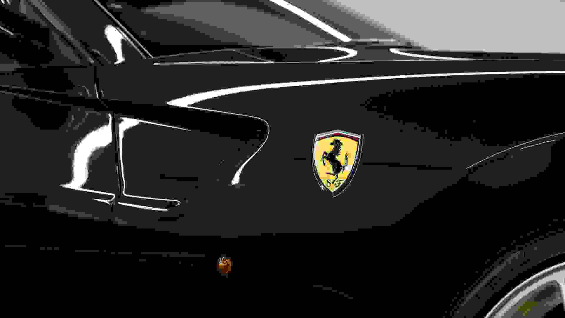 Ferrari 599 Photo 16e428bd-1849-43d5-aca3-5a164415e261.jpg