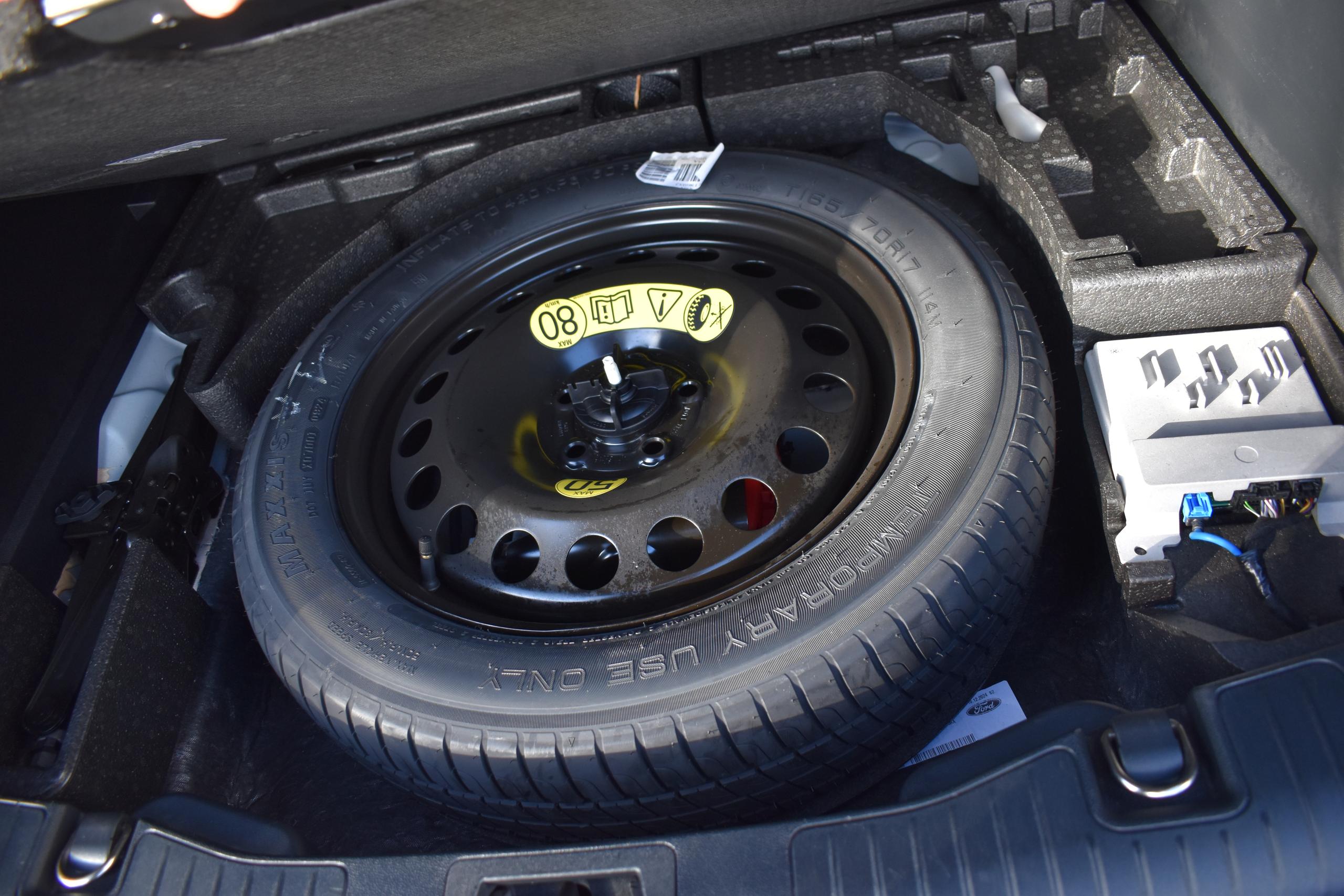 Used Ford KUGA EN74OPT 9