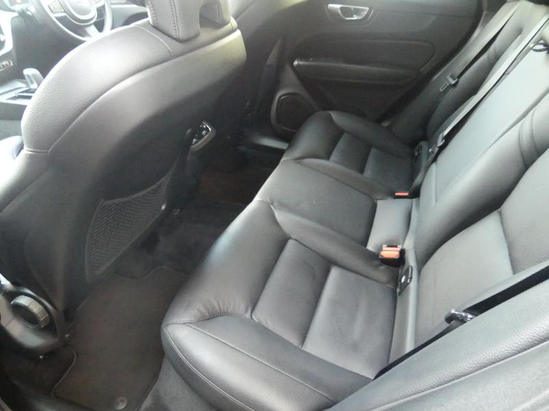 Volvo XC60 Photo 16f49b4f-2e42-4130-9613-7be91a5800cd.jpg