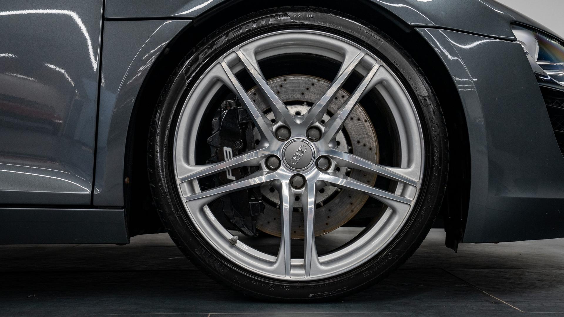 Audi R8 Photo 16fe65eb-623b-473d-9ad5-cf0e4a12a089.jpg