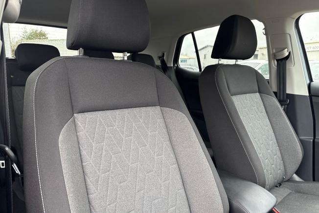 VOLKSWAGEN T-CROSS Photo 26
