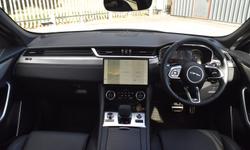 Jaguar F-PACE Photo 9