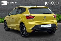 SEAT Ibiza Photo 3