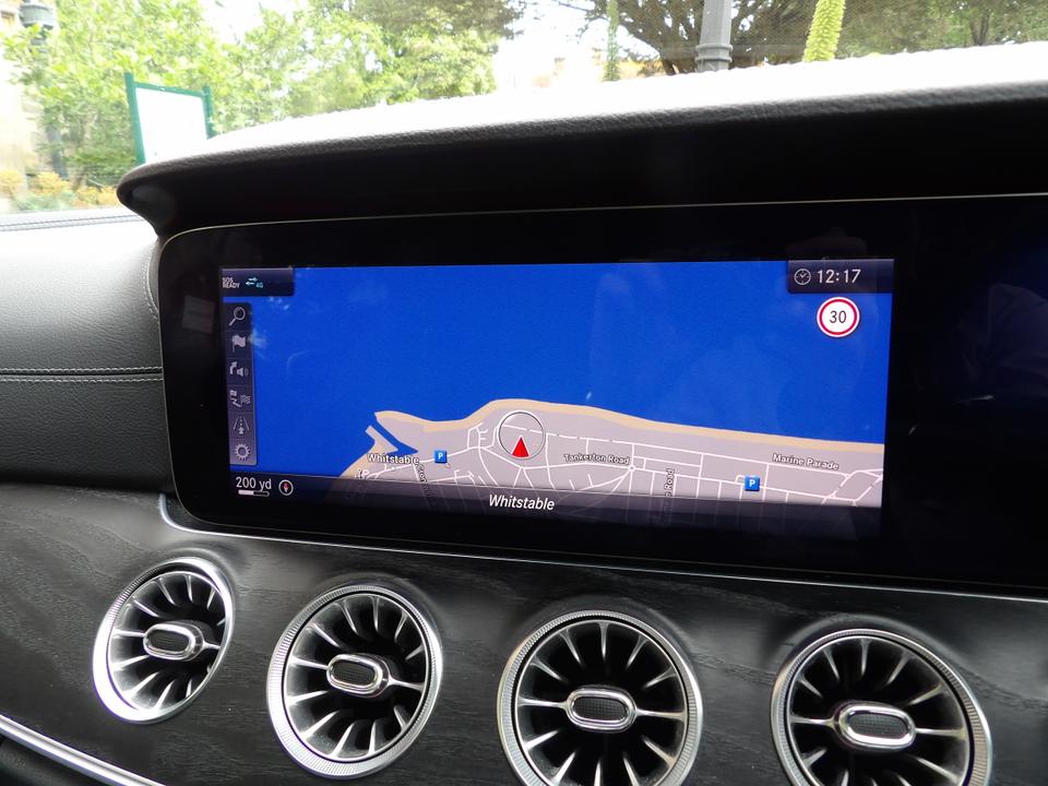 Used Mercedes-Benz E Class KW68FCO 24
