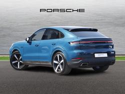 PORSCHE Cayenne Photo 2