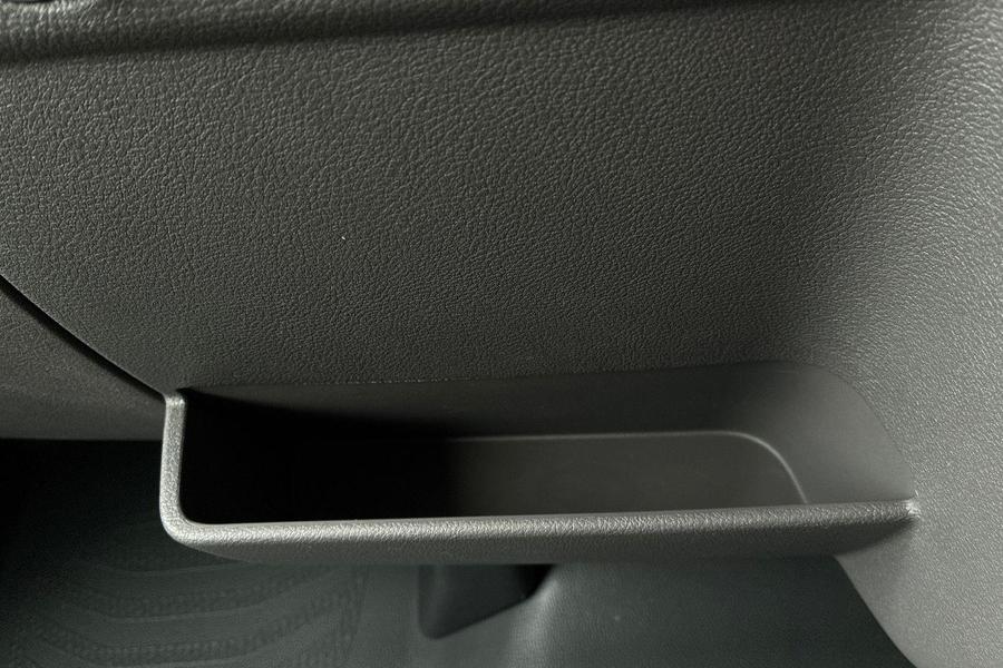 Ford TRANSIT Photo 1732a0de-0ef1-4115-8889-a087024de12a.jpg