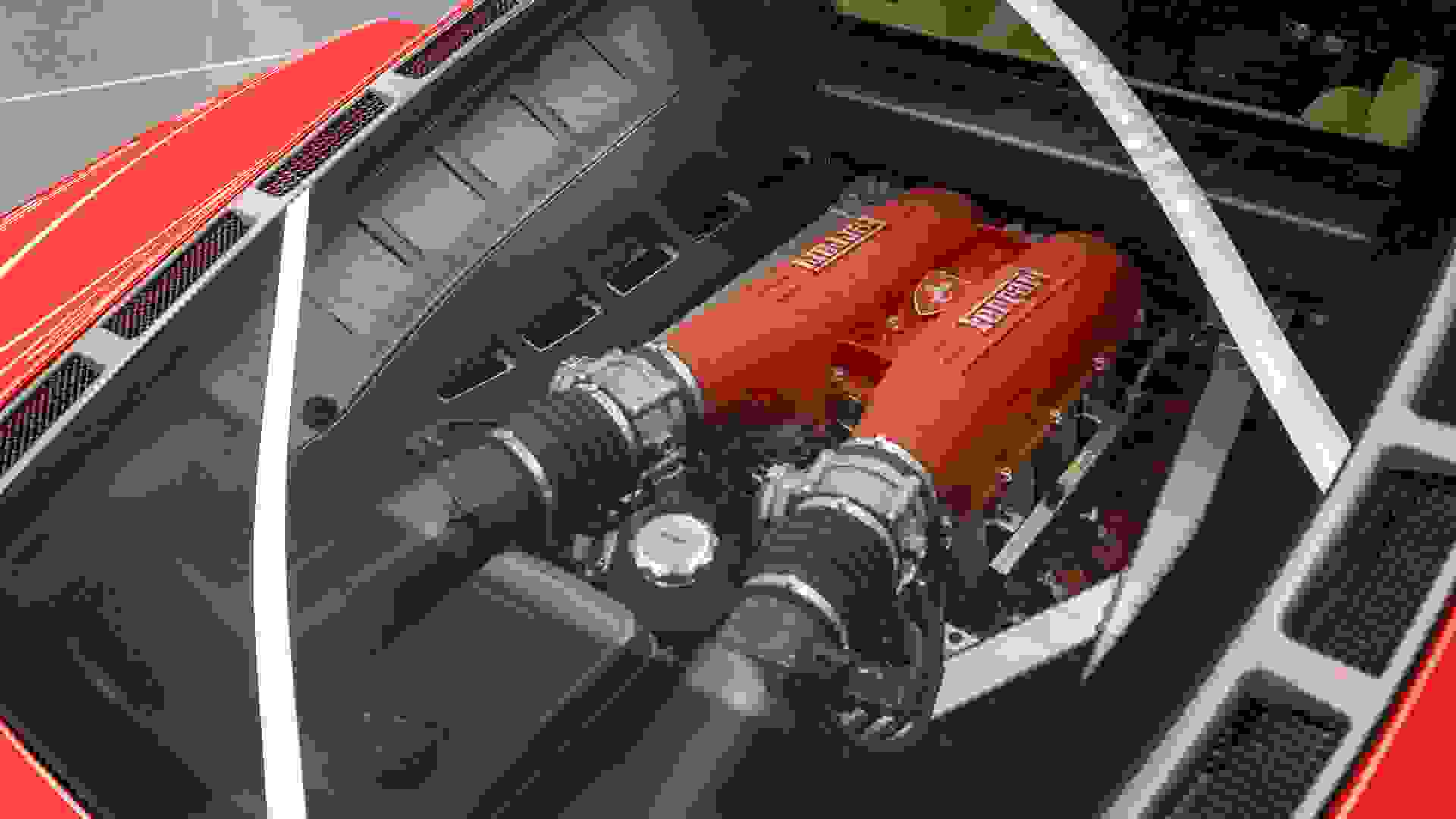 Ferrari F430 Photo 173fc3e2-c1f1-4c29-9c06-1c64d8154db5.jpg