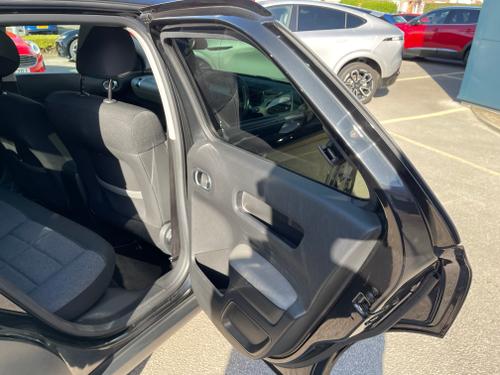 Citroen C4 Cactus Photo 1740bd37-8980-4e41-98b0-cb7d2ac5bc87.jpeg