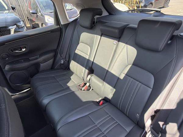 Honda ZR-V Photo 34
