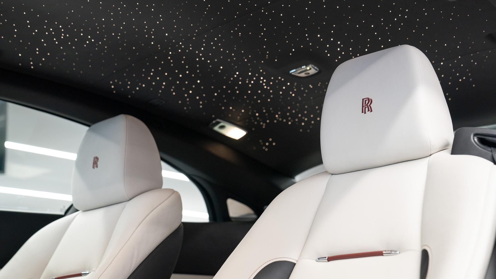 Rolls-Royce Wraith Photo 175904c1-2935-4f56-8578-5589fca01162.jpg