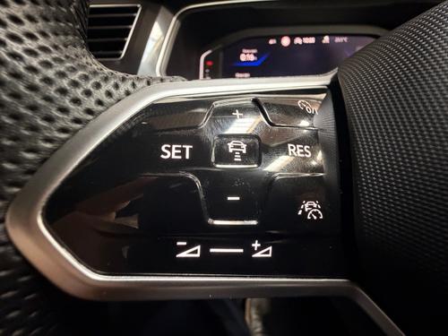 Volkswagen Tiguan Photo 175e9b91-55a0-44c5-ab2f-3e059cbf2de1.jpeg