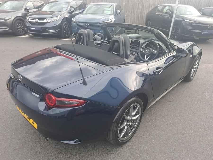 Mazda MX-5 Photo 1765fc85-5122-4053-916a-dca8a0ba3706.jpg