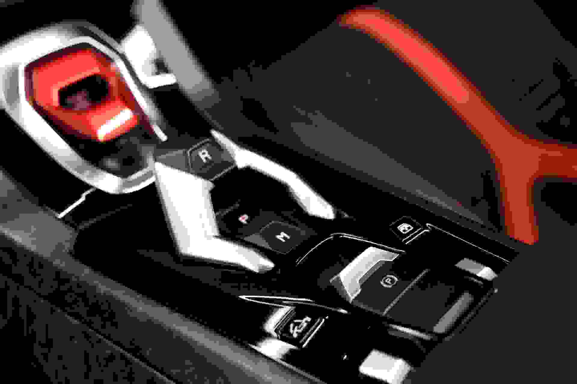 Lamborghini HURACAN Photo 1782fb13-76e9-479d-a0b7-34f69237d40f.jpg