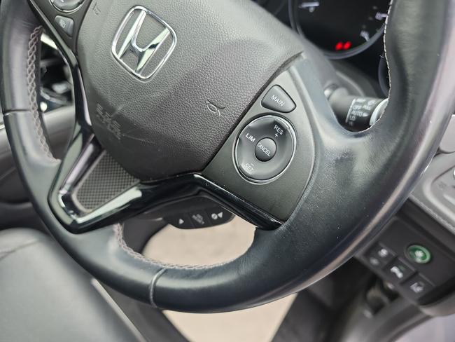 Honda HR-V Photo 17891d2c-e542-4e24-a965-516e4fb6d8b5.jpg