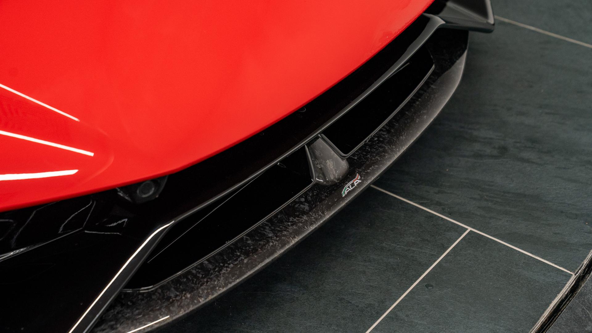 LAMBORGHINI Huracan Photo 17b87acf-2543-45e5-9c8a-884500ecac89.jpg